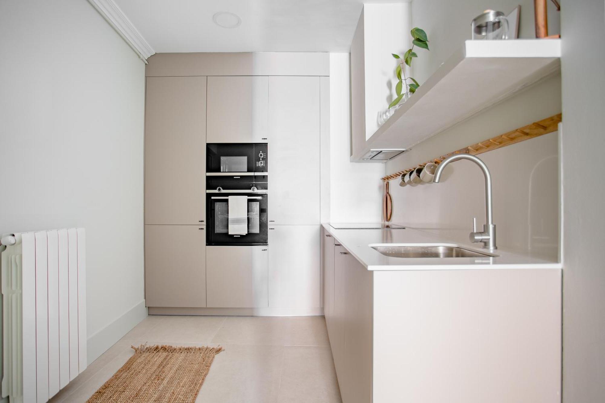 Seissta Madrid Centro "Remodelado" Aparthotel Ngoại thất bức ảnh